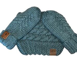 Alaska Chicks Womens Cable Knit Beanie And Mittens Teal Blue